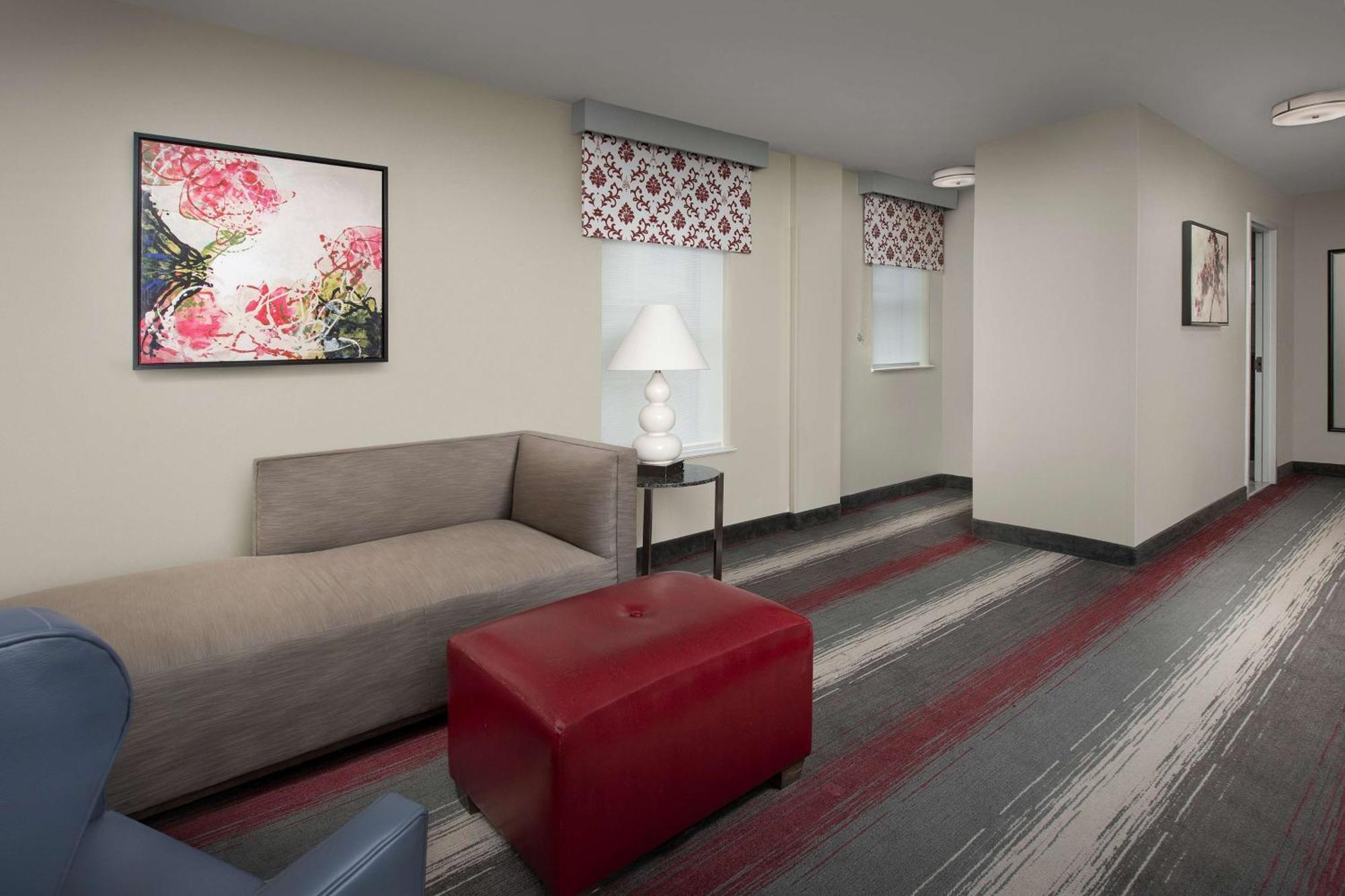 West End Dc, Tapestry Collection By Hilton Hotel 4*