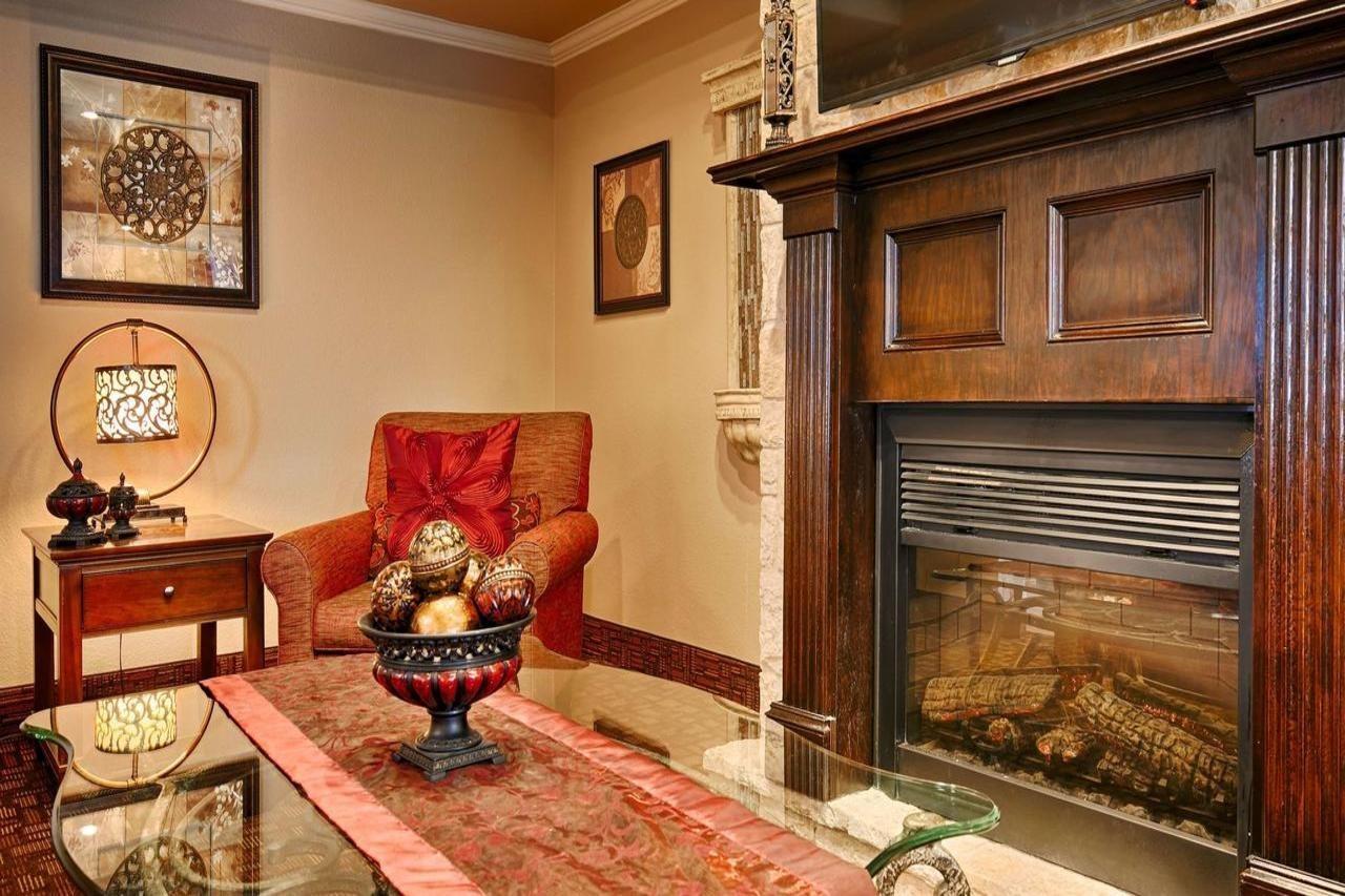 West End Dc, Tapestry Collection By Hilton 4* Washington